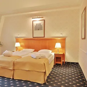 Отель Belvedere Wellness